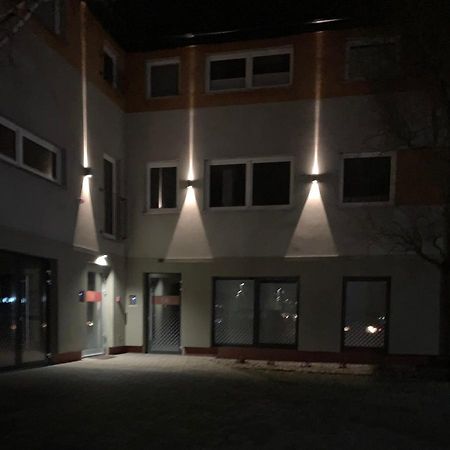 Q Apartamenty Mirkow Exterior photo