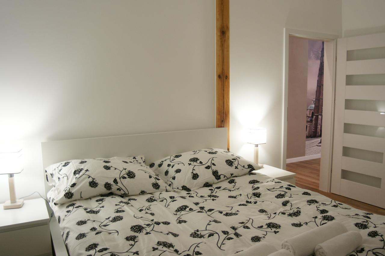Q Apartamenty Mirkow Exterior photo