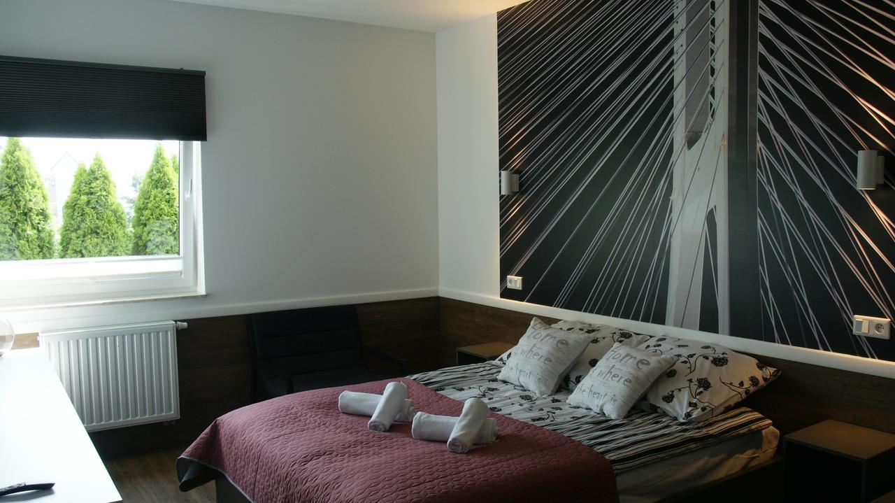 Q Apartamenty Mirkow Exterior photo